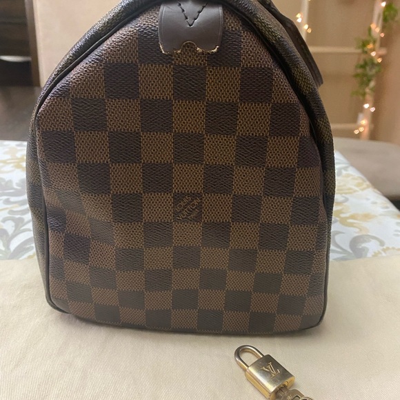 SOLD LV speedy - Picture 5 of 12